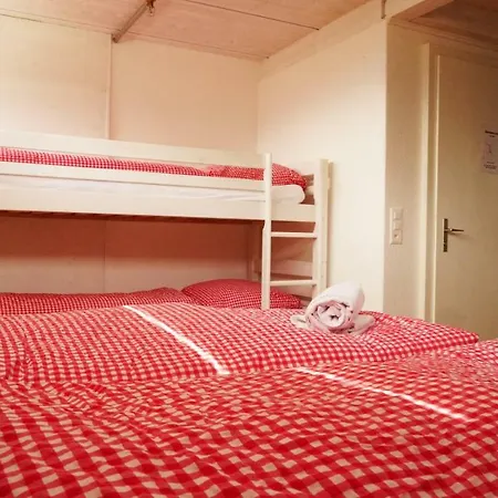 Hostel Adventure
